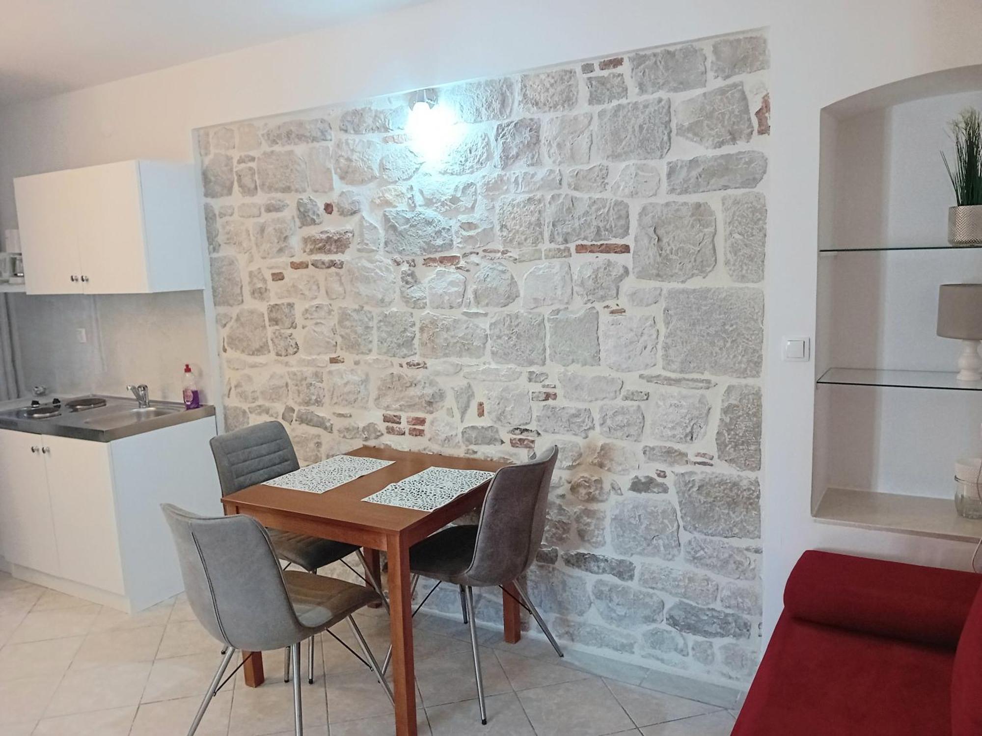 Apartment Andela Kaštela Екстериор снимка