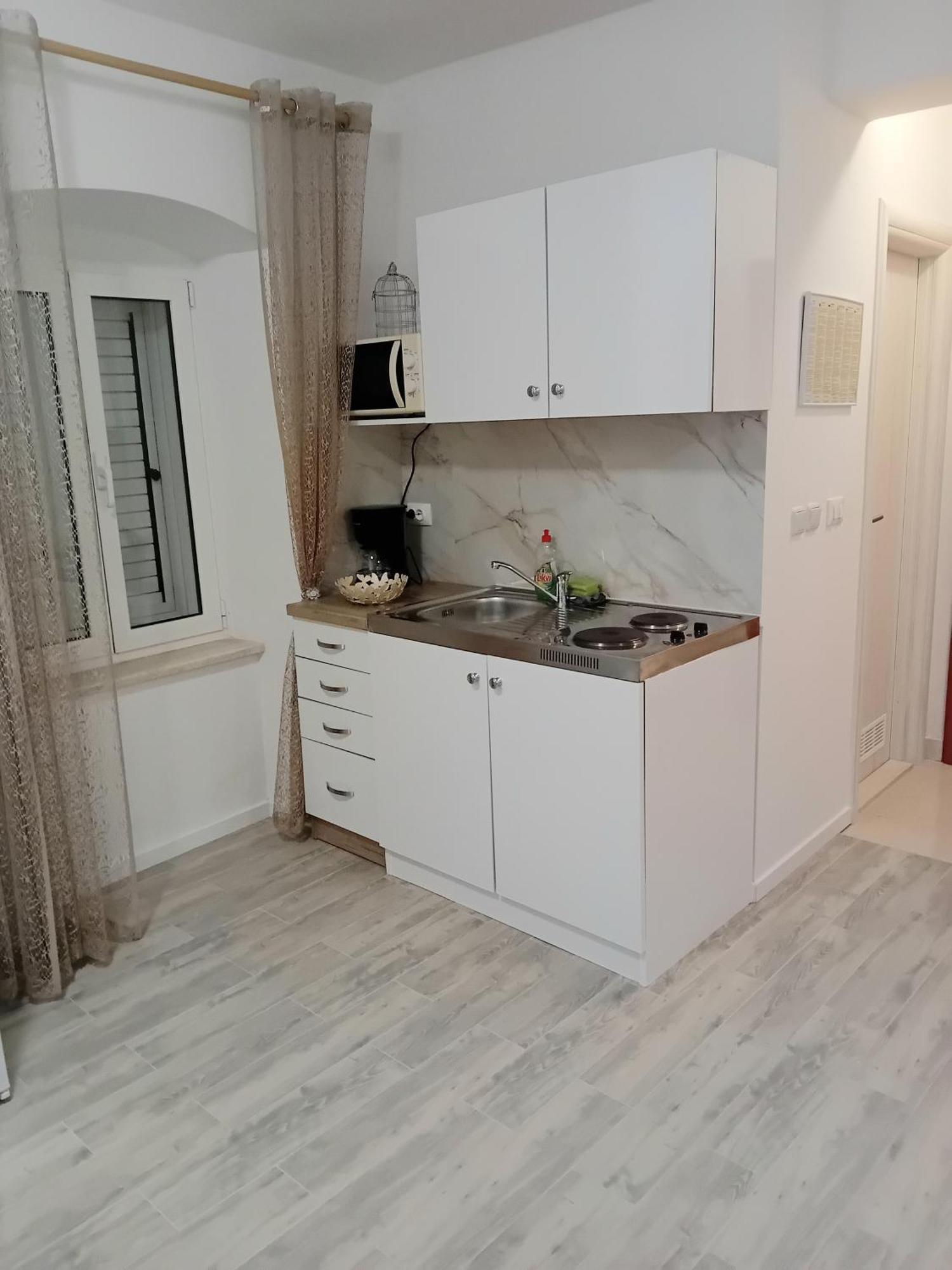 Apartment Andela Kaštela Екстериор снимка